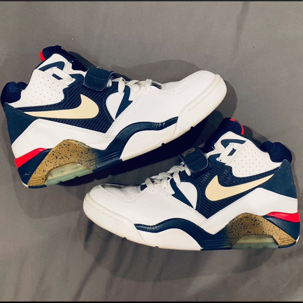 Nike Air Max 180 “Olympic Barkley’s” ( 2006 )